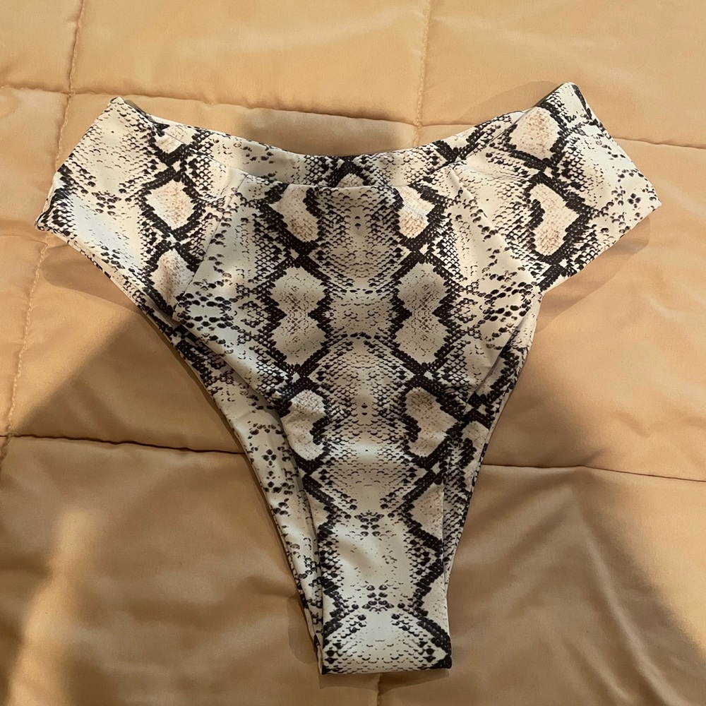 Amazon high waisted swim